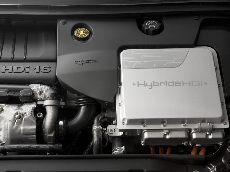  Peugeot 307 CC Hybride HDI Concept 2006 года  (фото 17 из 19)